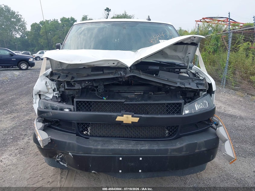 2025 Chevrolet Express Cargo Rwd 2500 Regular Wheelbase Wt VIN: 1GCWGAFP5S1265526 Lot: 45543584