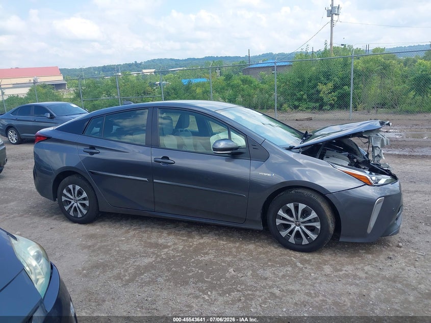 2022 Toyota Prius Le Awd-E VIN: JTDL9MFU5N3040441 Lot: 45543641