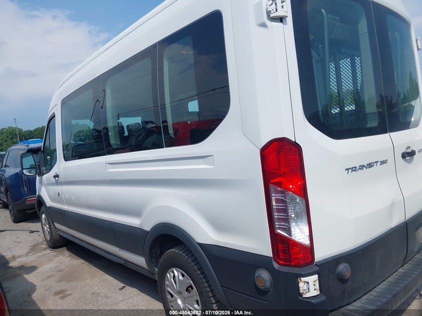 AtlanticExpress - Ford Transit-350