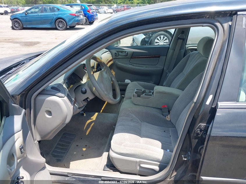 2002 CHEVROLET IMPALA auction photo 5