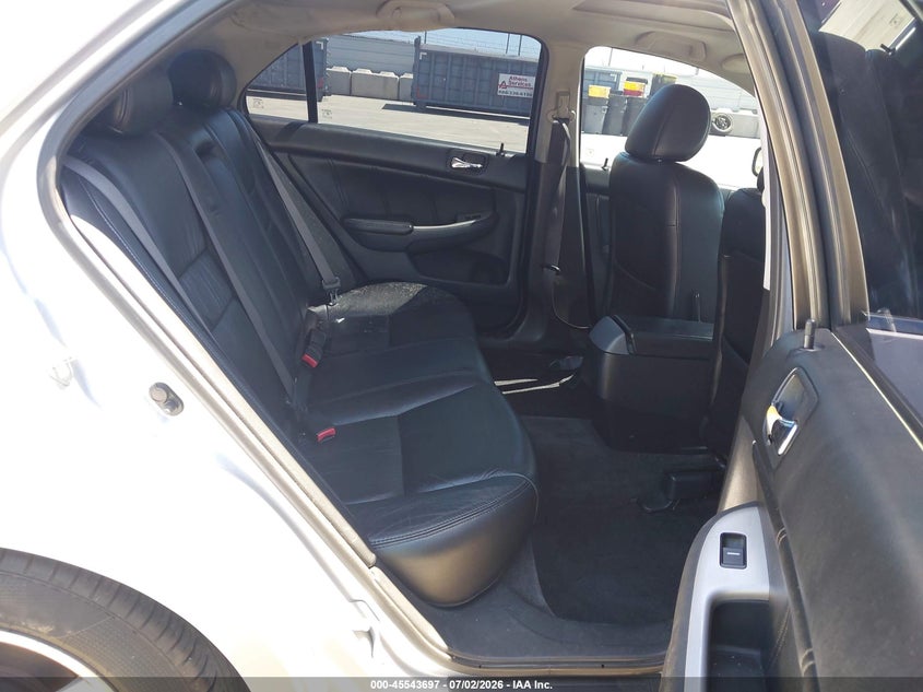 2005 HONDA ACCORD auction photo 8