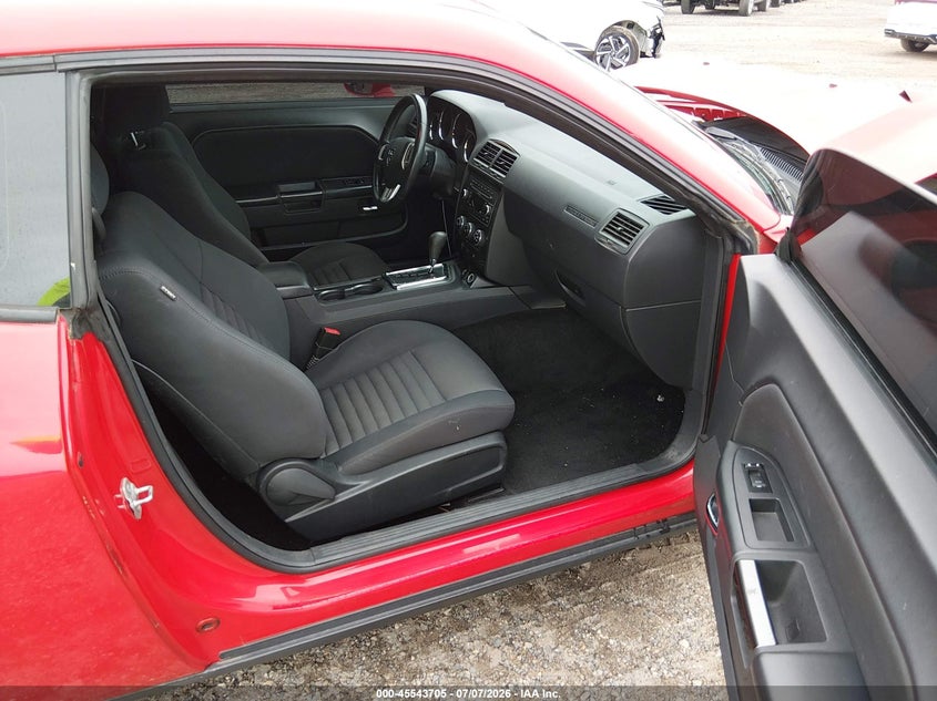 2014 DODGE CHALLENGER auction photo 5