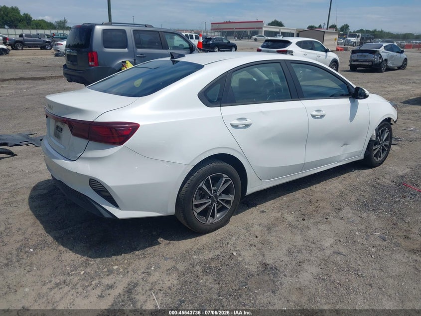 2022 KIA FORTE SEDAN 2.0L I-4 DOHC, VVT, 147HP