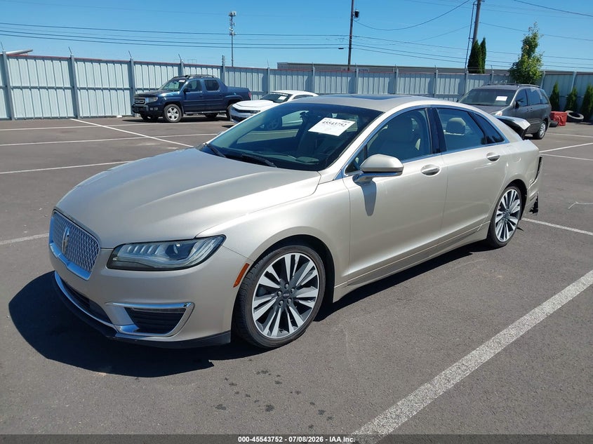 2017 LINCOLN MKZ HYBRID auction photo 2