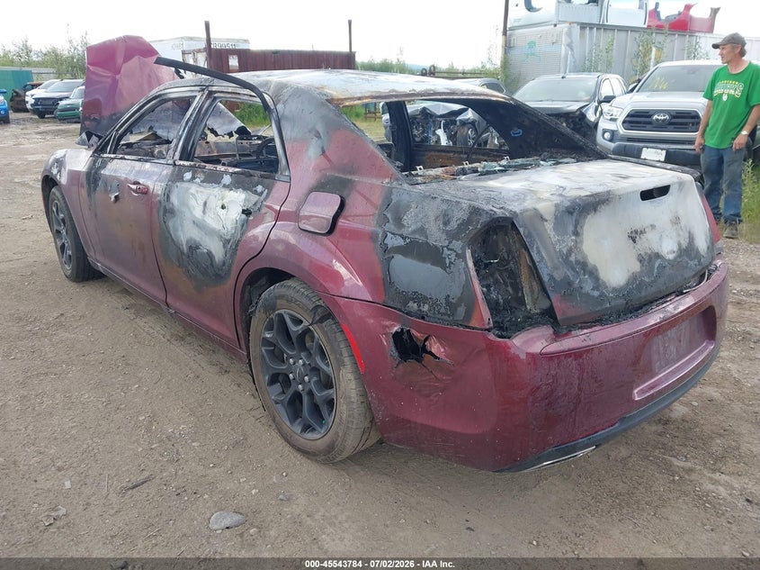 Vin: 2c3ccarg6nh134576, lot: 46042054, chrysler 300 touring awd 20223
