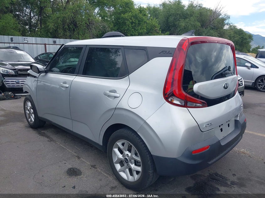 2021 KIA SOUL auction photo 3