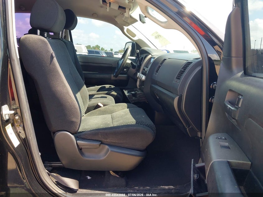 2013 TOYOTA TUNDRA auction photo 5
