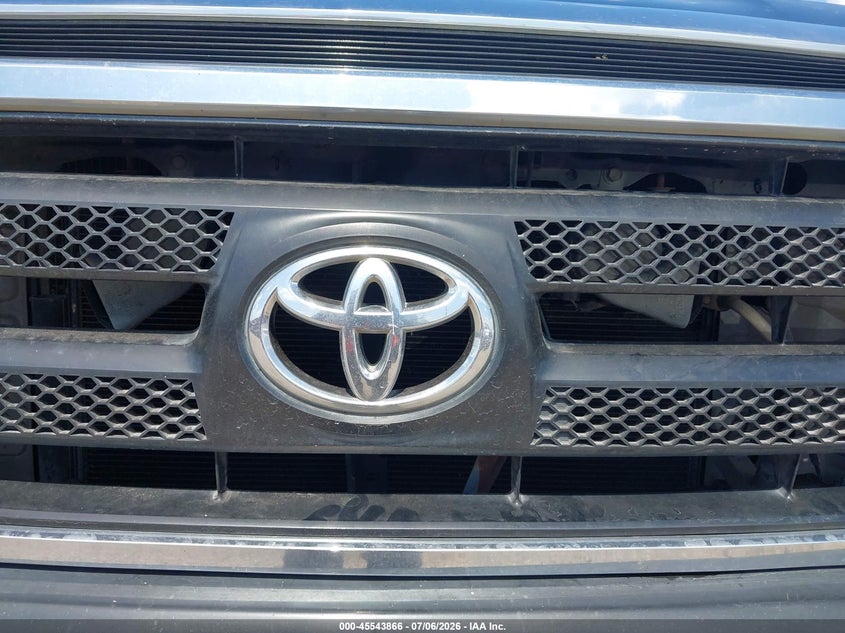 2013 TOYOTA TUNDRA auction photo 6