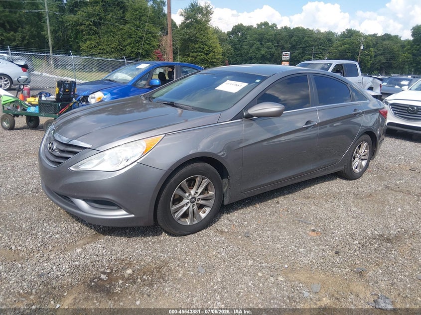 2012 Hyundai Sonata, Удар сзади, IAAI, VIN 5NPEB4AC5CH491107 — фото 2