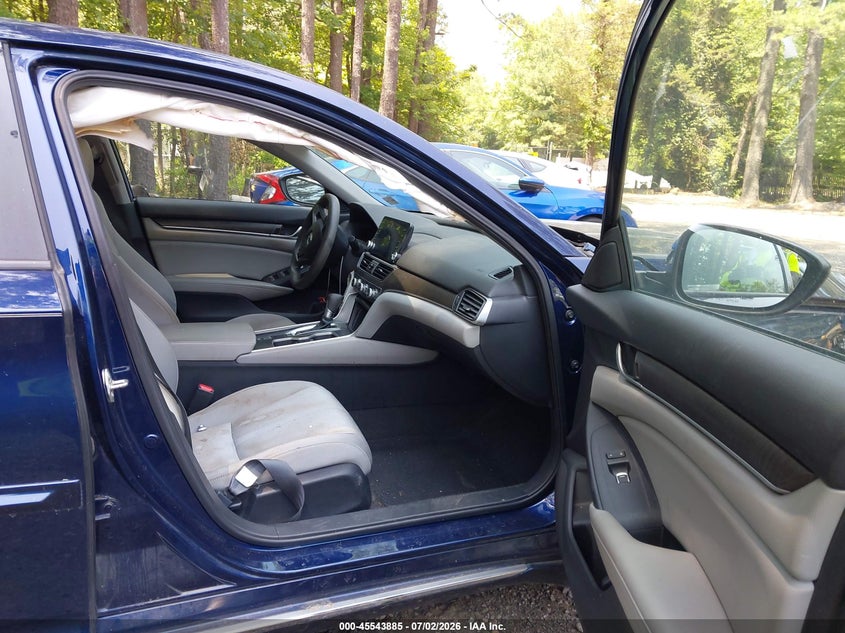 2018 HONDA ACCORD auction photo 5