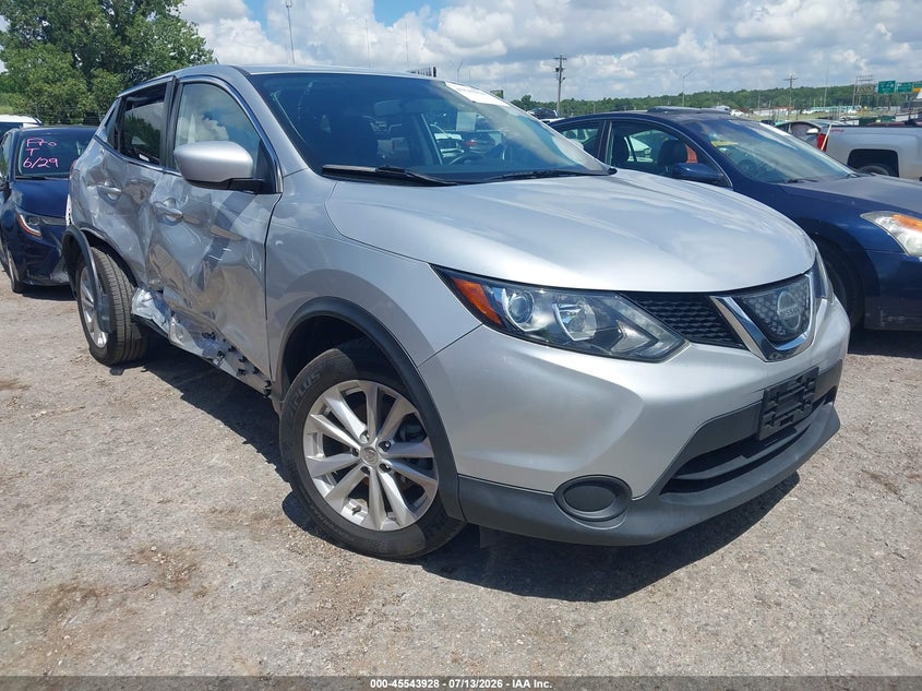 2018 NISSAN ROGUE SPORT auction photo 1
