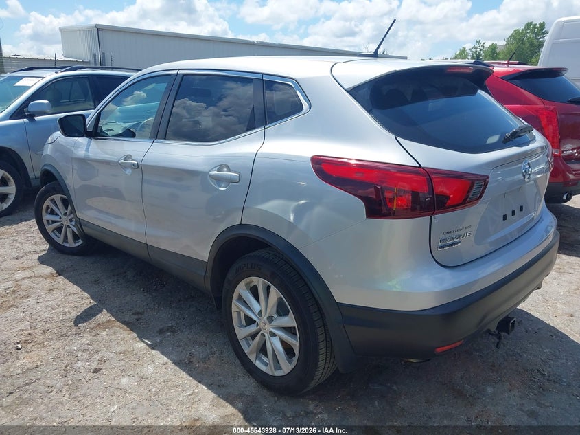 2018 NISSAN ROGUE SPORT auction photo 3