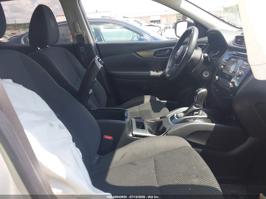 2018 NISSAN ROGUE SPORT auction photo 5