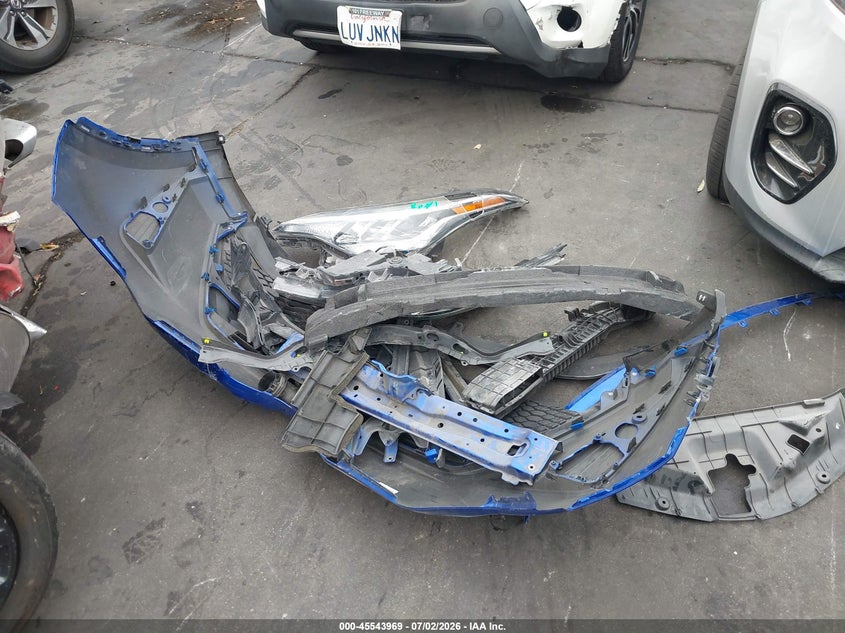 2021 Toyota C-Hr Xle VIN: NMTKHMBXXMR138147 Lot: 45543969