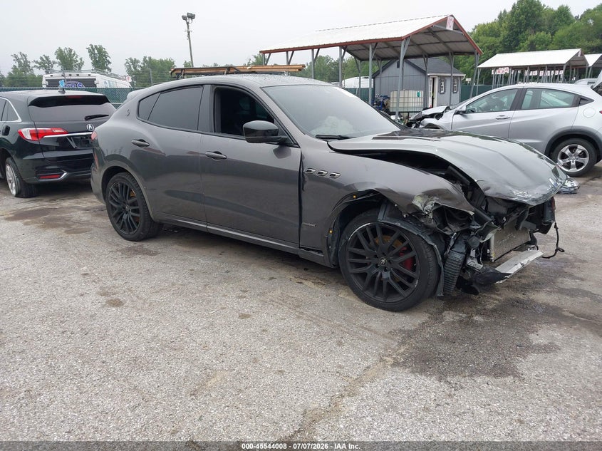2019 Maserati Levante Gransport
