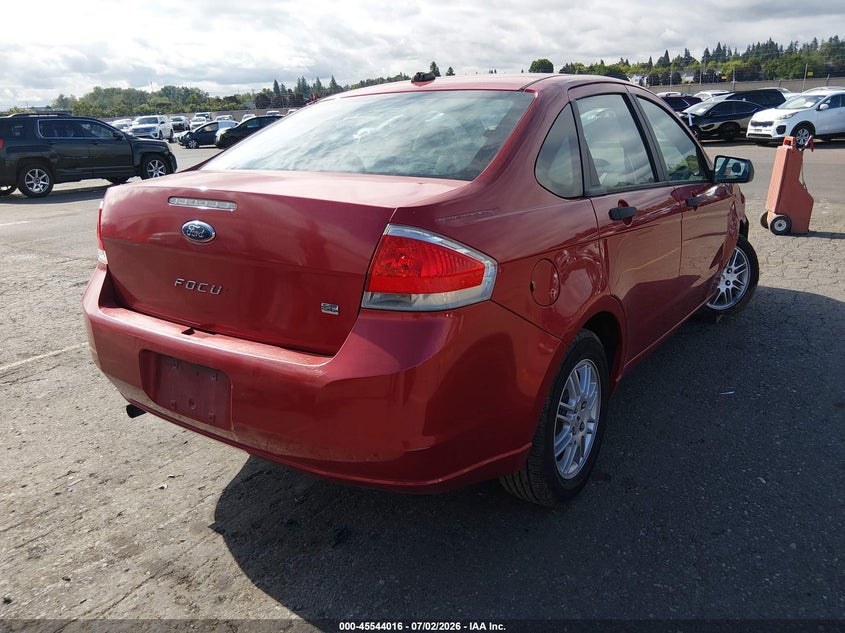 Vin: 1fahp3fn9aw193837, lot: 46042285, ford focus se 20104