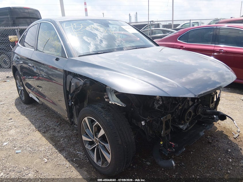 Vin: wa15aafy7n2127503, lot: 46042309, audi q5 sportback premium plus 45 tfsi s line quattro s tronic 2022 img_1