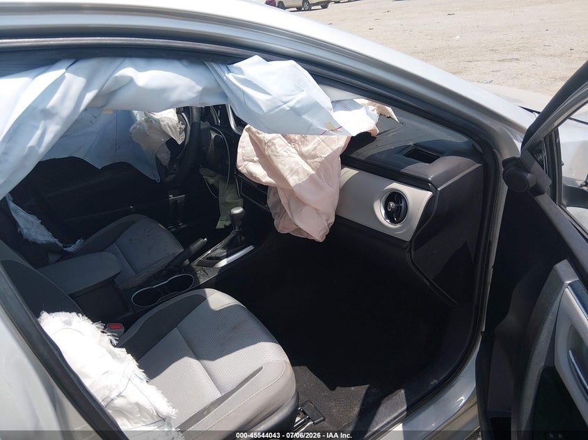 2019 TOYOTA COROLLA auction photo 5