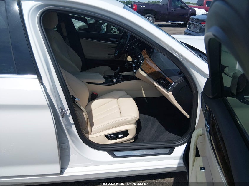 2017 BMW 530I auction photo 5