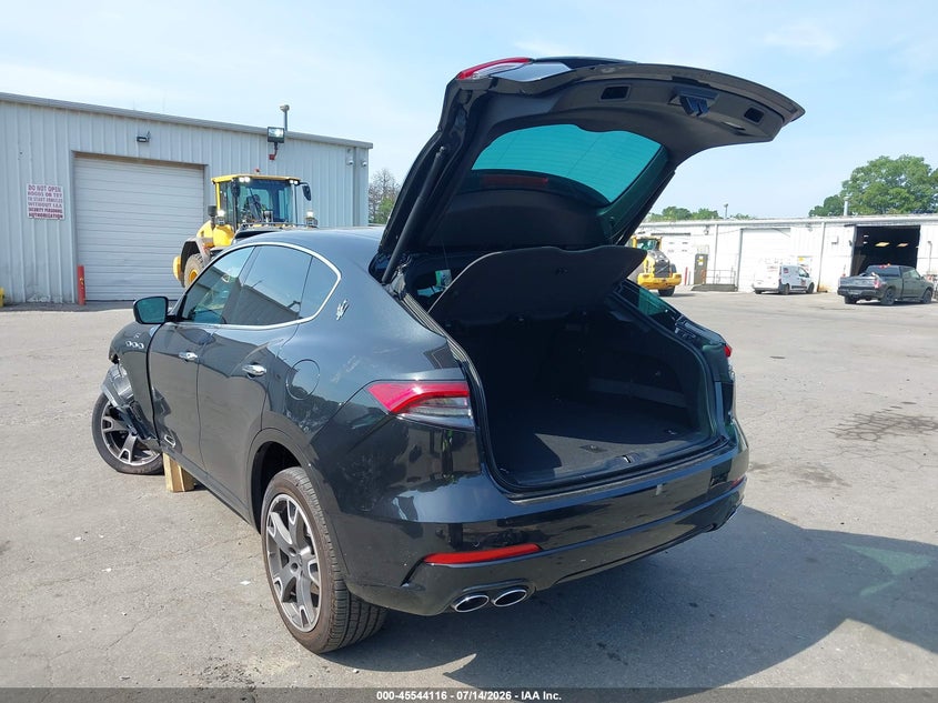 Vin: zn661xua7nx398601, lot: 46042385, maserati levante gt 20223
