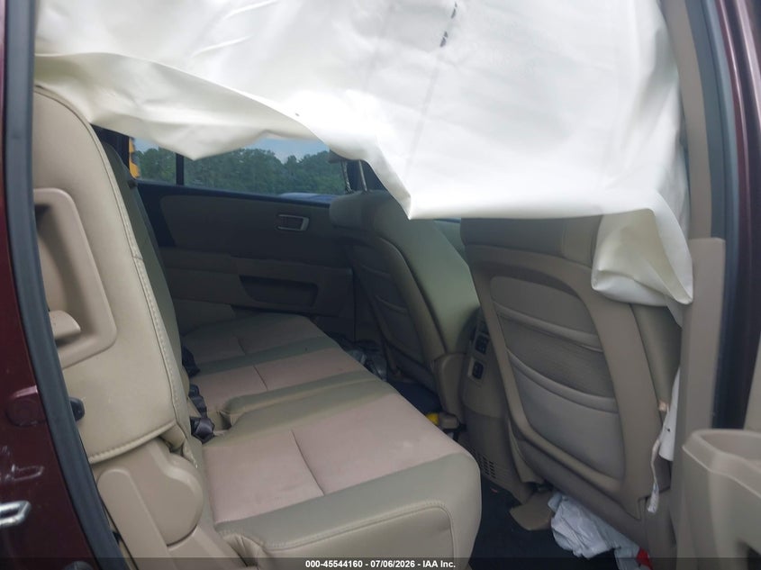 2010 HONDA PILOT auction photo 8