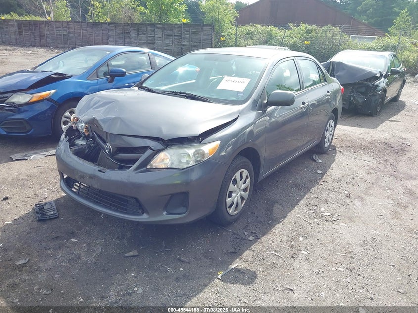 2013 Toyota Corolla, Front End, IAAI, VIN 2T1BU4EE0DC029342 — photo 2