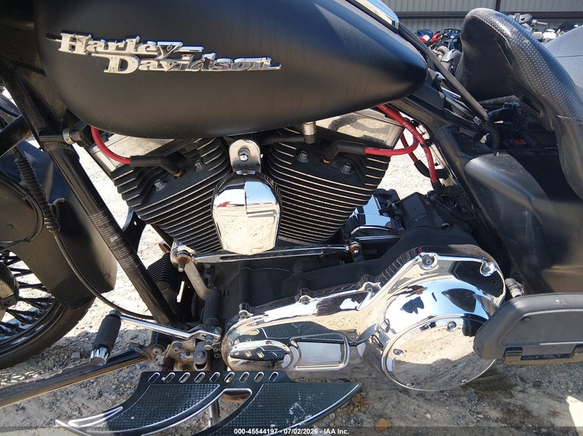 2010 Harley-Davidson Flhx VIN: 1HD1KB412AB672904 Lot: 45544197
