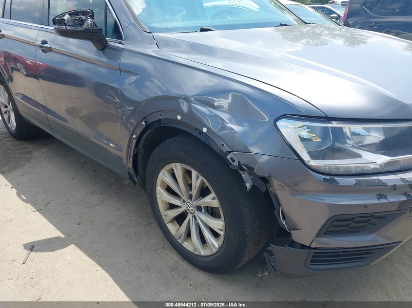 2019 VOLKSWAGEN TIGUAN auction photo 6