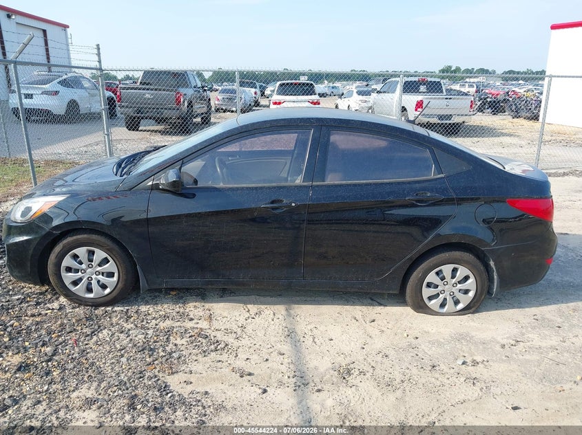 AtlanticExpress - Hyundai Accent