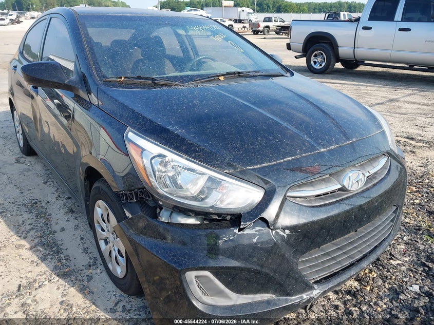 AtlanticExpress - Hyundai Accent