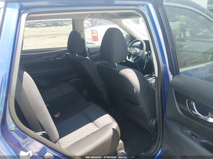 2020 NISSAN ROGUE auction photo 8