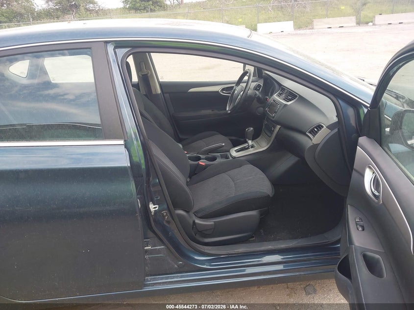 2015 NISSAN SENTRA auction photo 5