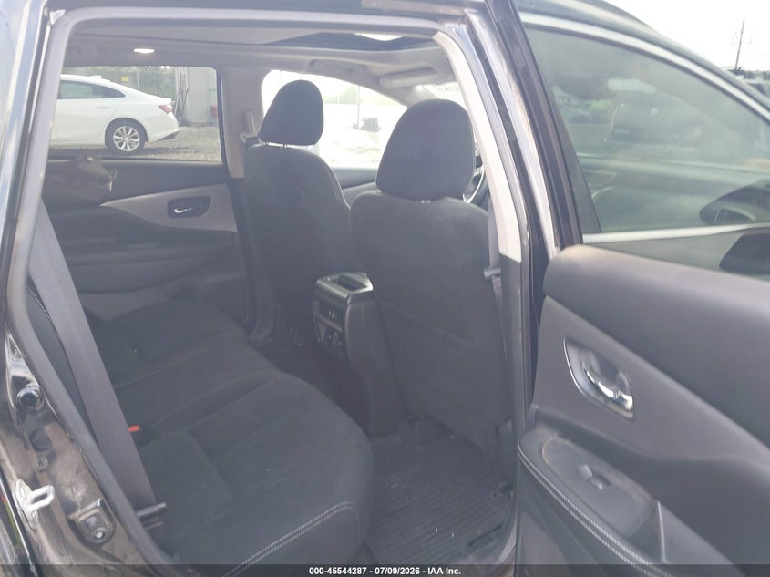 2021 NISSAN MURANO auction photo 8
