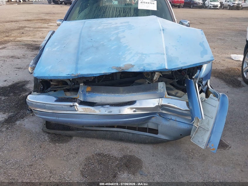 1994 LINCOLN TOWN CAR auction photo 6