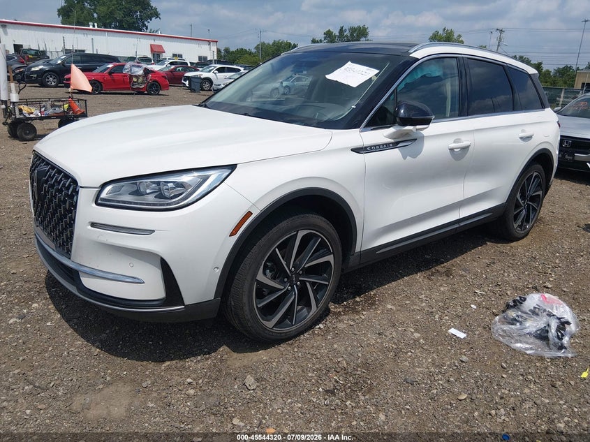 2023 LINCOLN CORSAIR auction photo 2