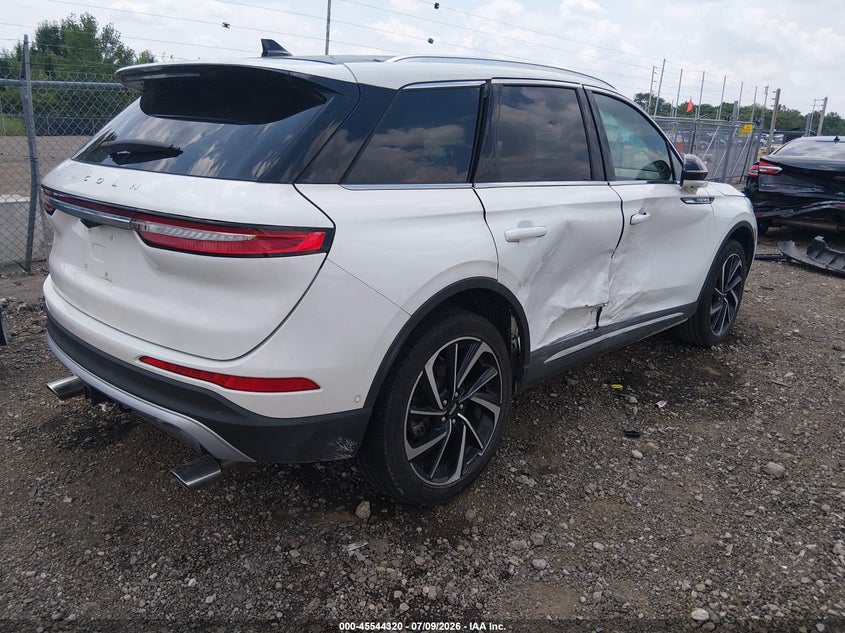 2023 LINCOLN CORSAIR auction photo 4