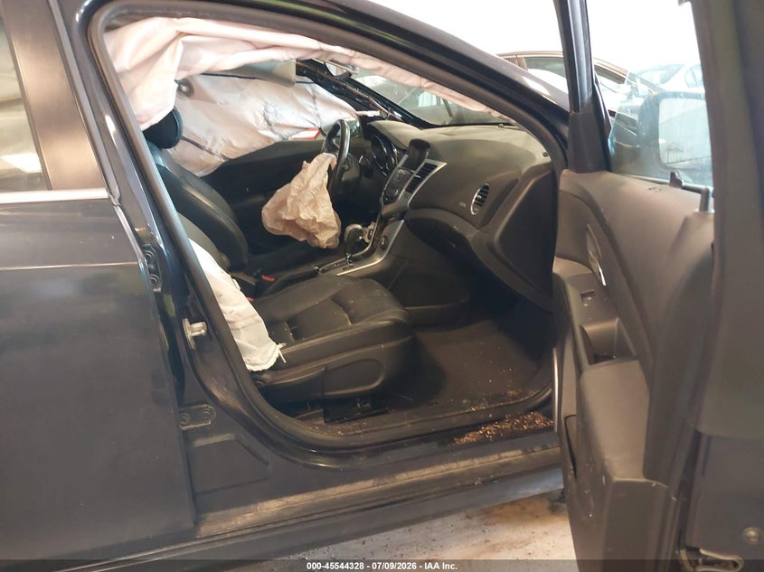 2014 CHEVROLET CRUZE auction photo 5