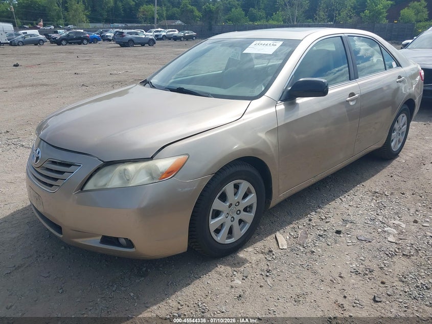 2007 Toyota Camry, Удар спереди, IAAI, VIN JTNBE46K273006803 — фото 2