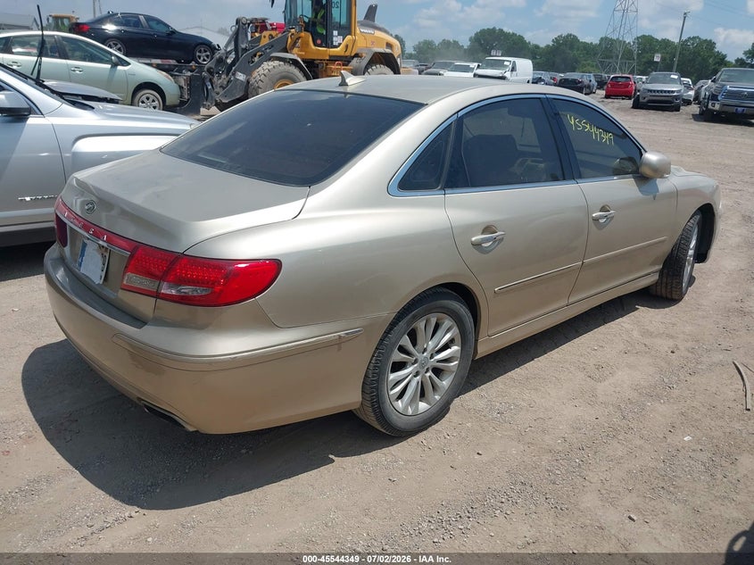 2011 HYUNDAI AZERA SEDAN 3.3L V-6 DOHC, VVT, 260HP