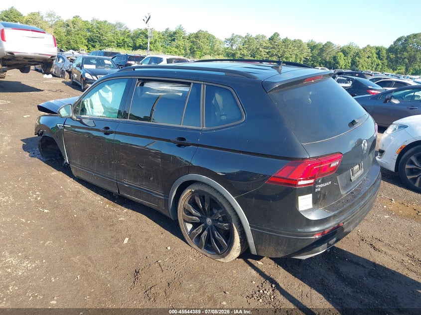 2021 VOLKSWAGEN TIGUAN auction photo 3