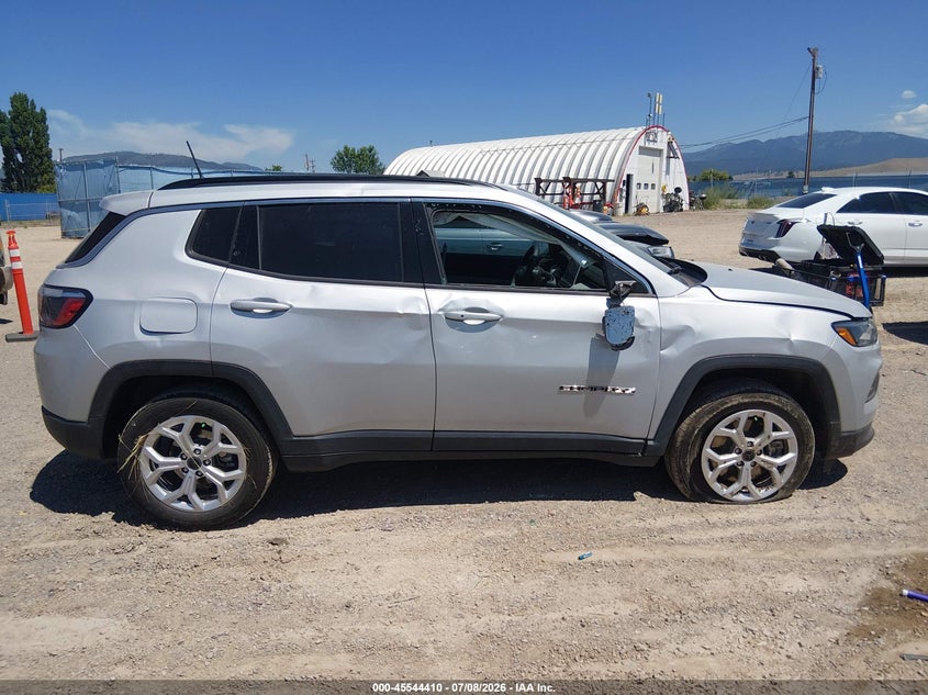 2025 Jeep Compass Latitude 4X4 VIN: 3C4NJDBN4ST504074 Lot: 45544410