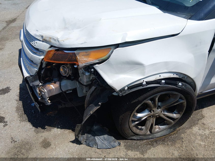 2013 FORD EXPLORER auction photo 6