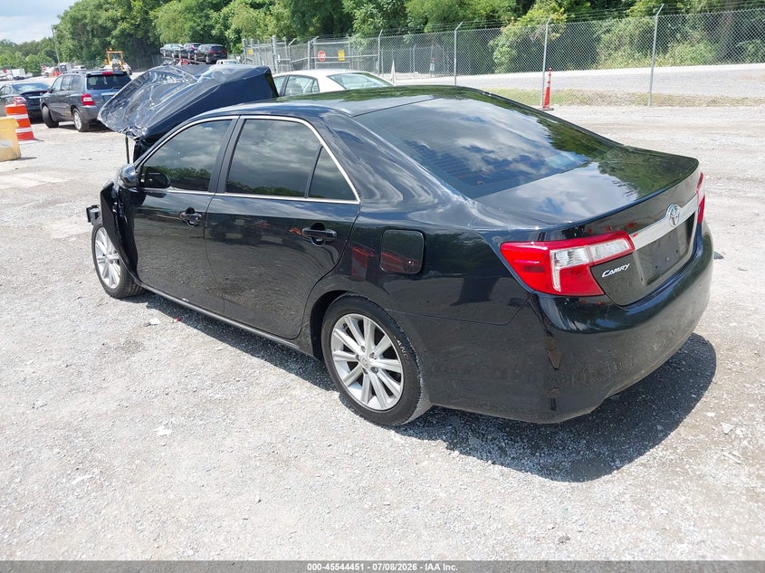 2014 TOYOTA CAMRY auction photo 3