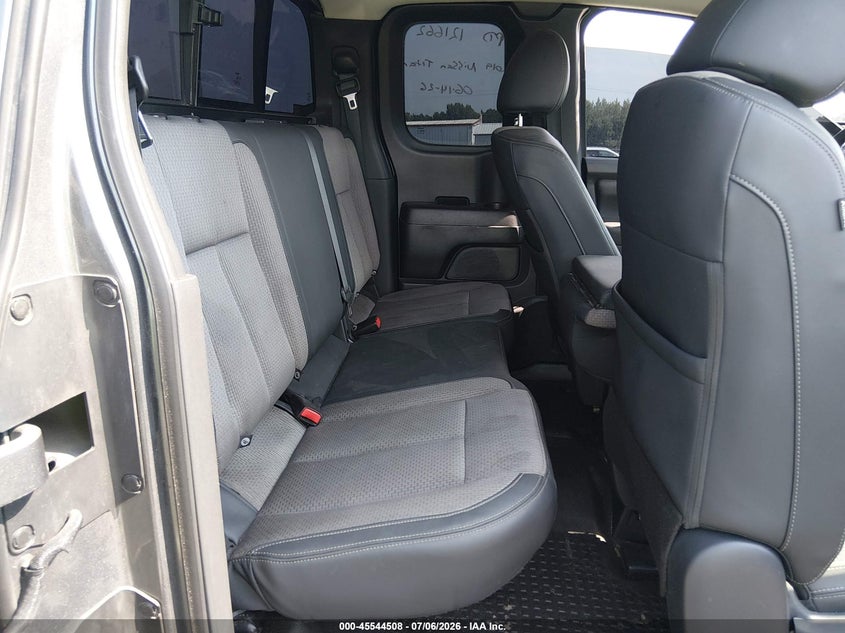 2019 NISSAN TITAN auction photo 8