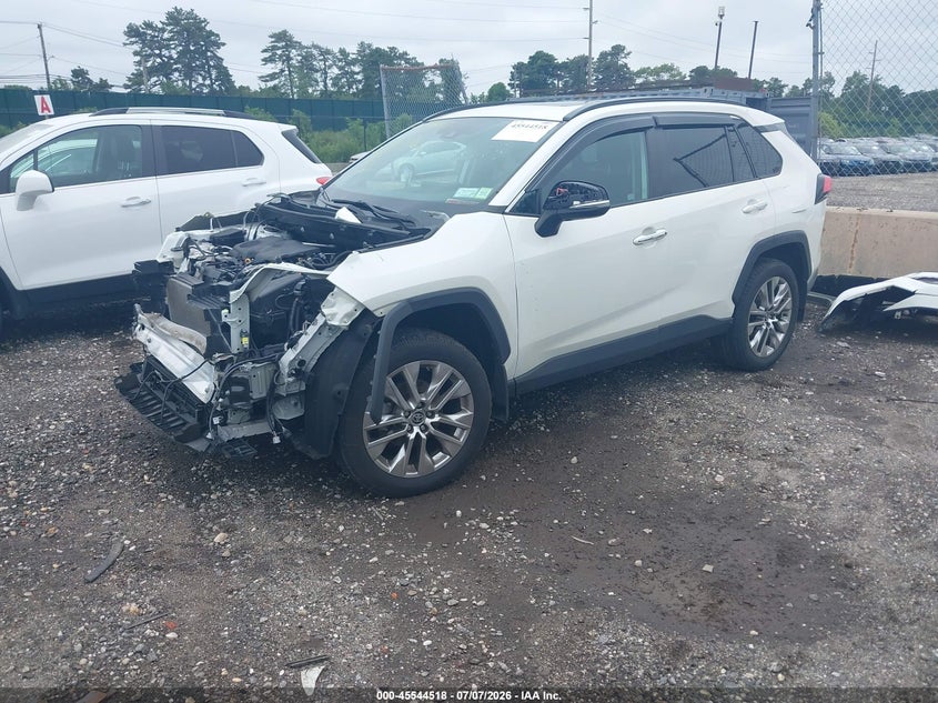 2021 Toyota RAV 4, Удар спереду, IAAI, VIN 2T3N1RFV6MW222019 — фото 2