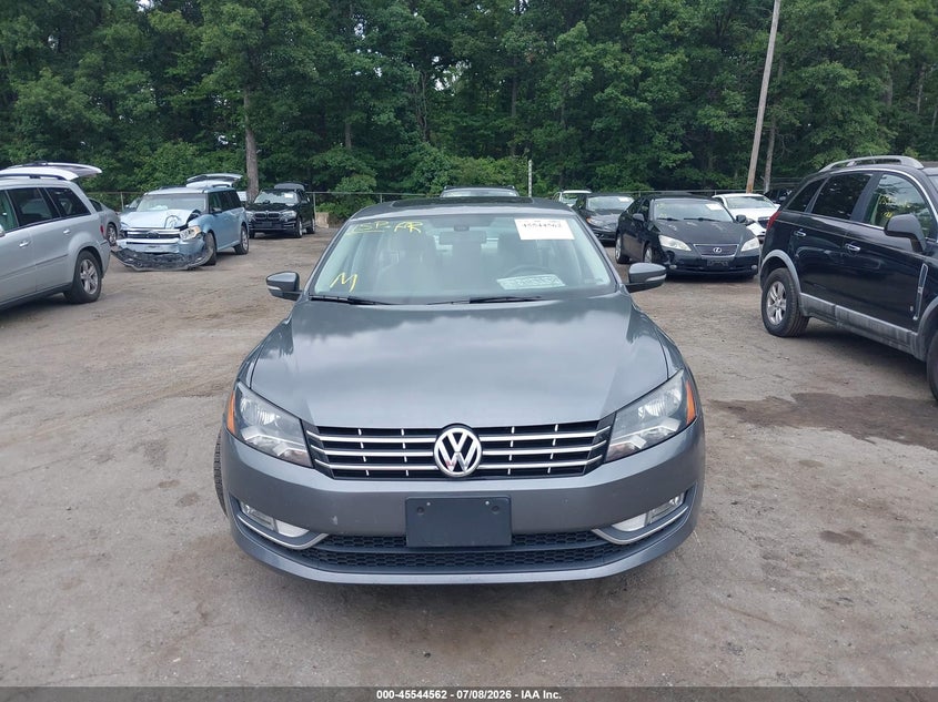 2015 Volkswagen Passat 2.0L Tdi Sel Premium VIN: 1VWCV7A33FC006444 Lot: 45544562