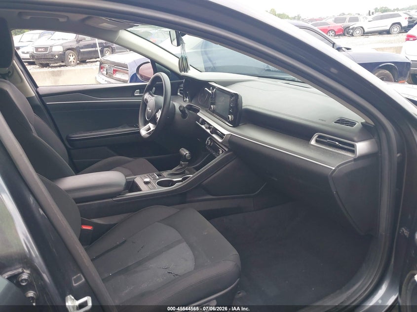 2022 KIA K5 auction photo 5