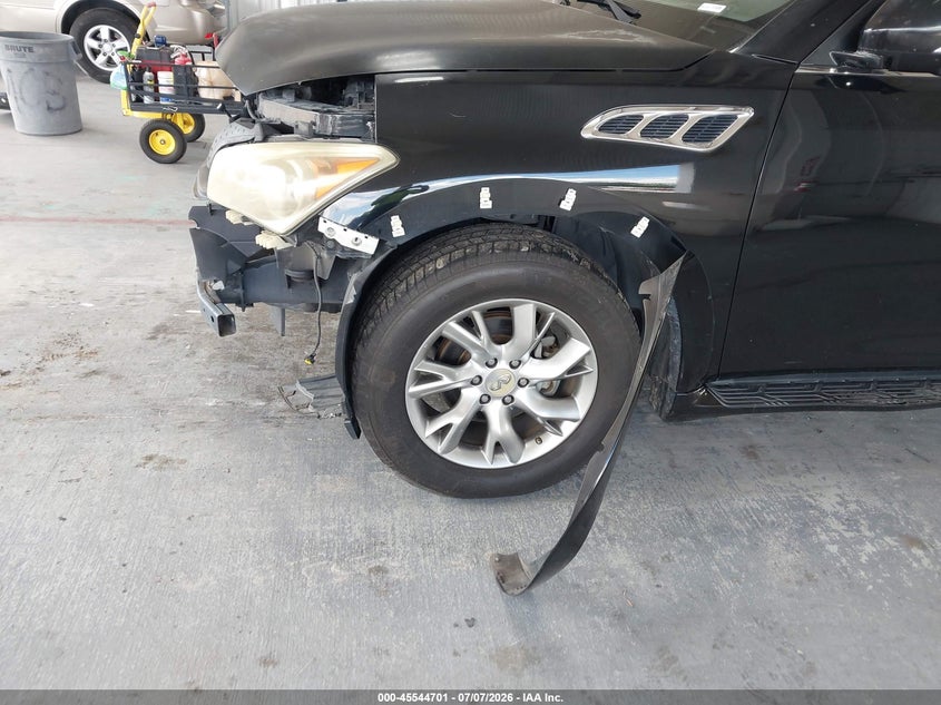 2011 INFINITI QX56 auction photo 6