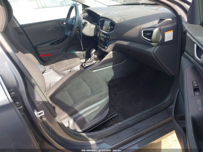 AtlanticExpress - Hyundai Ioniq Hybrid