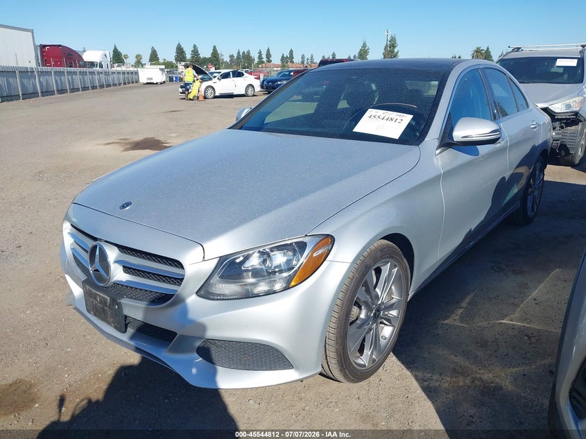 2018 Mercedes-Benz C 300 55SWF4JB8JU240835 photo 1
